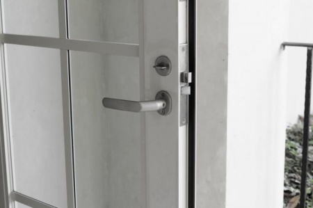 Quel mat&eacute;riau pour votre porte d'entr&eacute;e &agrave; P&eacute;rigueux ?